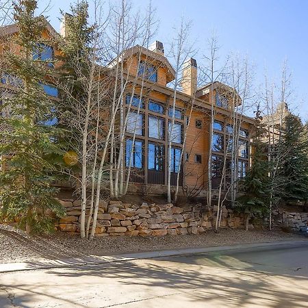 Portico Villa Park City Bagian luar foto